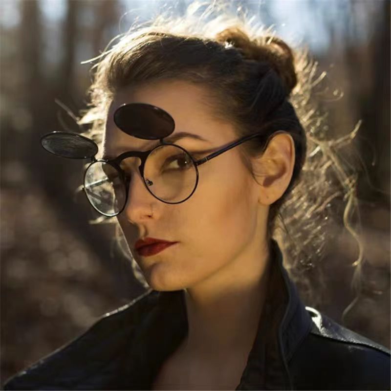 Retro Steampunk Kırmızı Yuvarl - Metal Photo Panel incelemesi ve fiyatı